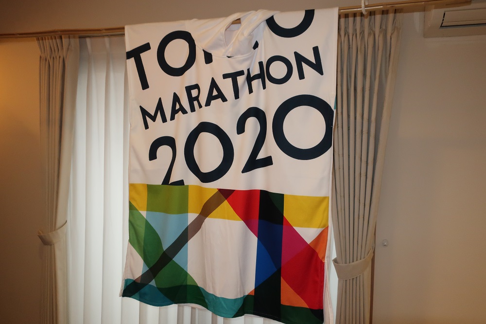 今年も話題の 東京マラソン 参加賞 タオルポンチョ
